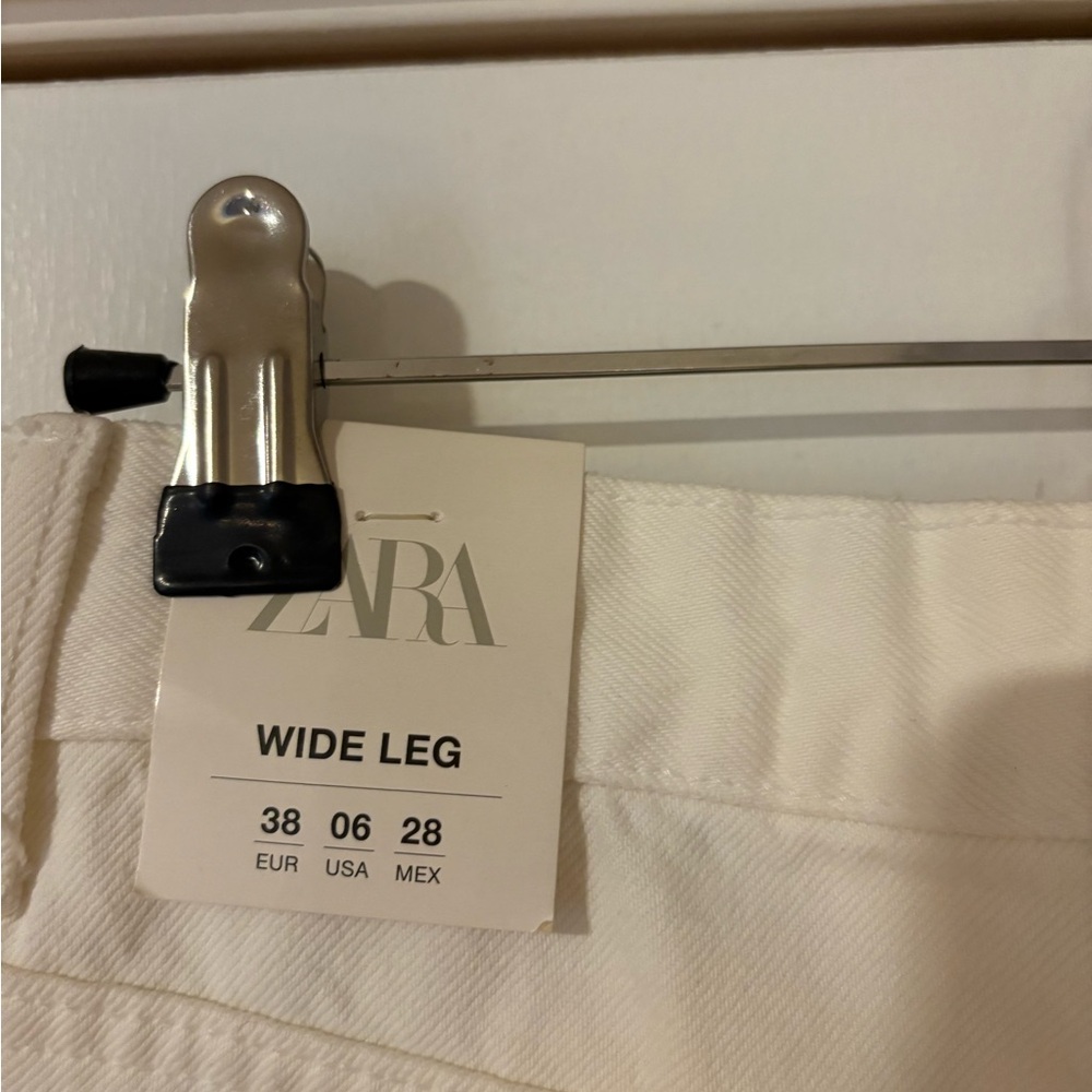 Zara White Distressed Wide Leg Jeans NWT - Picture 7 of 7